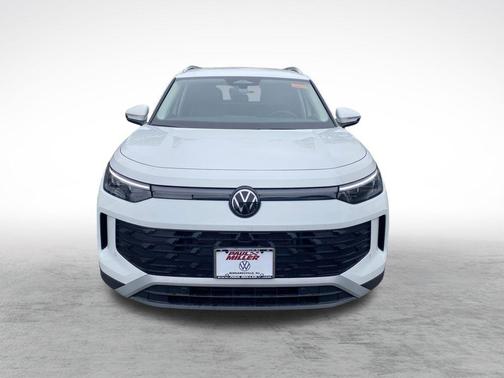 2025 Volkswagen Tiguan 2.0T SE 4MOTION