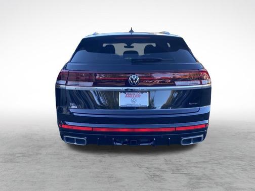 2026 Volkswagen Atlas Cross Sport 2.0T SEL Premium