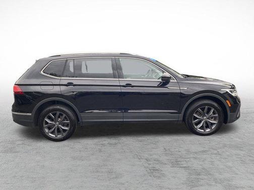 2023 Volkswagen Tiguan 2.0T SE 4MOTION