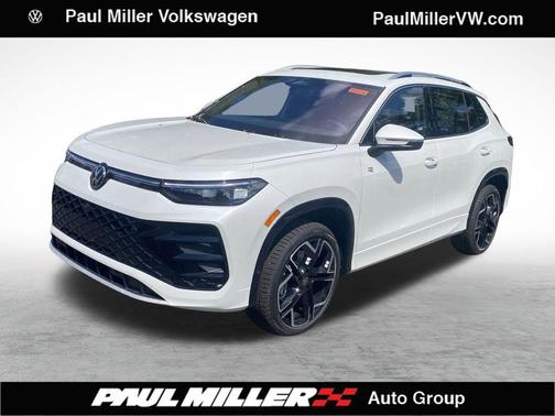 2025 Volkswagen Tiguan 2.0T SEL R-Line 4MOTION