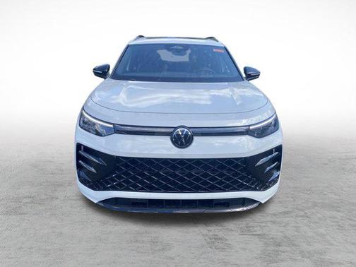 2025 Volkswagen Tiguan 2.0T SE R-Line Black 4MOTION