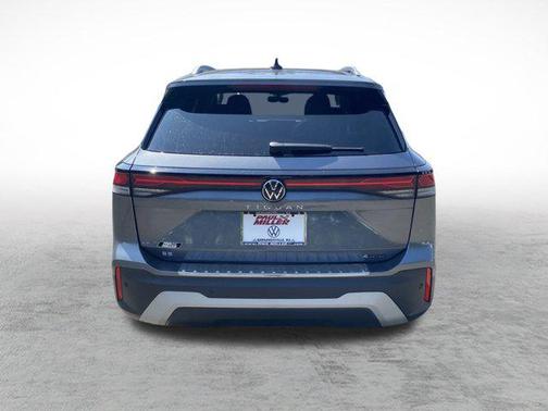2025 Volkswagen Tiguan 2.0T SE 4MOTION