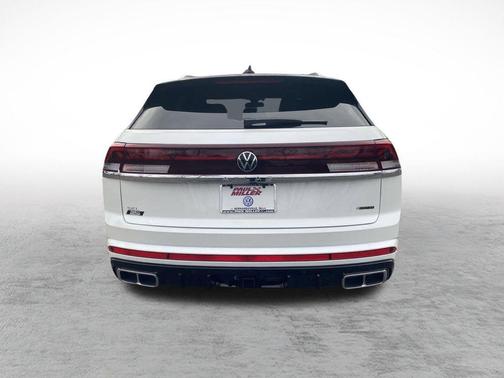 2024 Volkswagen Atlas Cross Sport 2.0T SEL