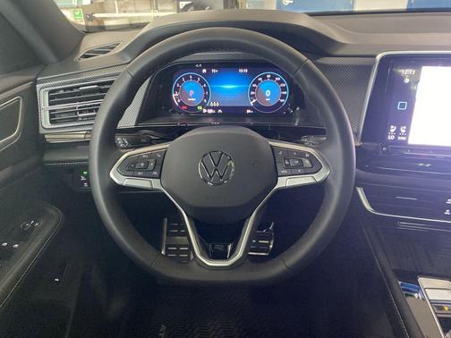 2026 Volkswagen Atlas Cross Sport 2.0T SEL