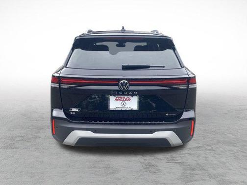 2025 Volkswagen Tiguan 2.0T SE 4MOTION