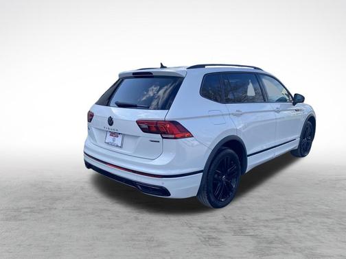 2022 Volkswagen Tiguan 2.0T SE R-Line Black 4MOTION