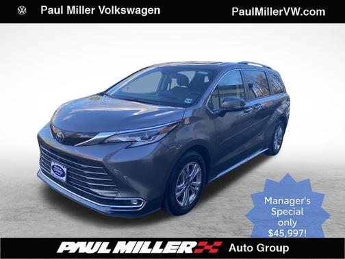 2023 Toyota Sienna Platinum 7 Passenger