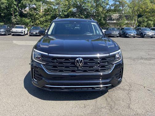 2026 Volkswagen Atlas 2.0T SEL Premium R-Line 4MOTION