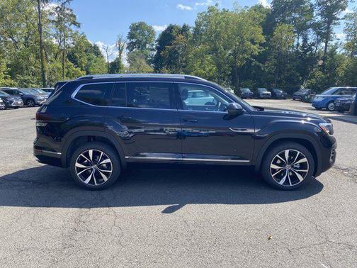 2026 Volkswagen Atlas 2.0T SEL Premium R-Line 4MOTION