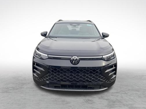2026 Volkswagen Tiguan 2.0T SE R-Line Black 4MOTION