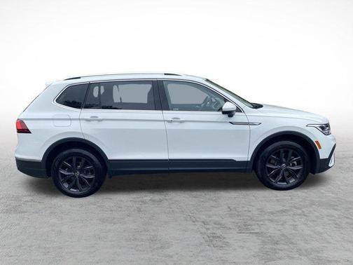 2024 Volkswagen Tiguan 2.0T SE 4MOTION