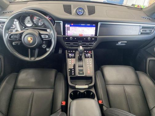 2024 Porsche Macan GTS