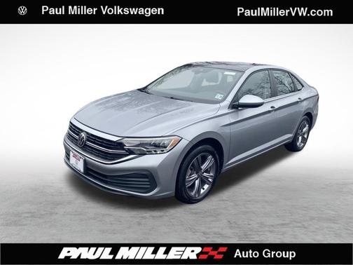 Pyrite Silver Metallic 2023 Volkswagen Jetta 1.5T SE