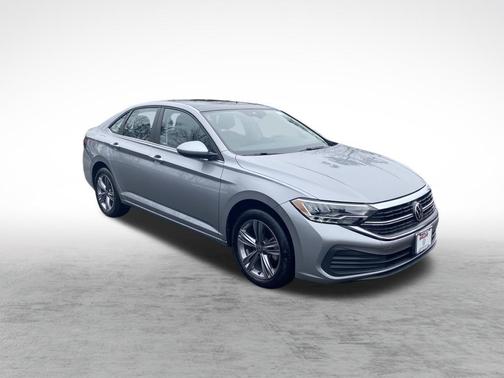 Pyrite Silver Metallic 2023 Volkswagen Jetta 1.5T SE