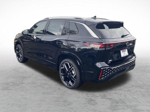 2025 Volkswagen Tiguan 2.0T SEL R-Line 4MOTION
