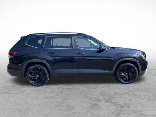 2023 Volkswagen Atlas 3.6L SE w/Technology