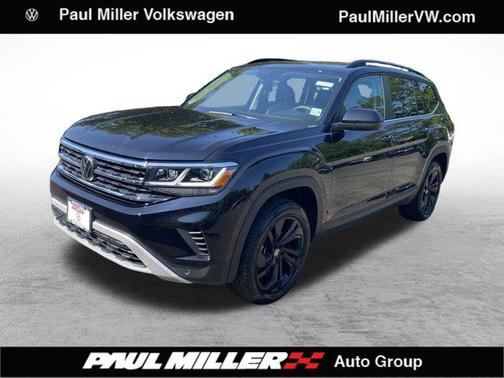 2023 Volkswagen Atlas 3.6L SE w/Technology
