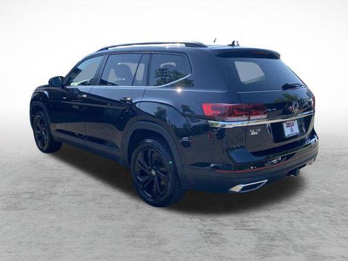 2023 Volkswagen Atlas 3.6L SE w/Technology