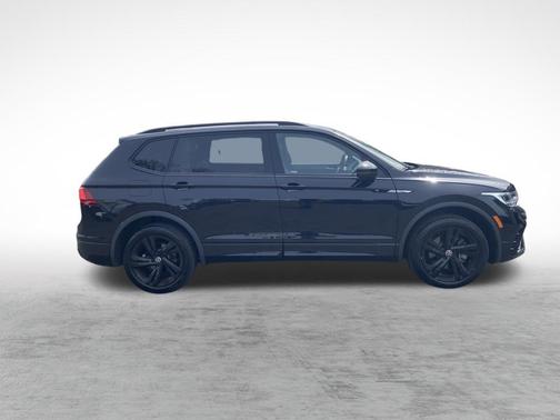 2024 Volkswagen Tiguan 2.0T SE R-Line Black 4MOTION