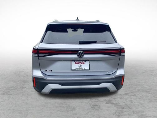 2025 Volkswagen Tiguan 2.0T SE 4MOTION