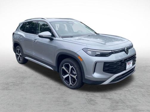 2025 Volkswagen Tiguan 2.0T SE 4MOTION