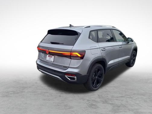 2026 Volkswagen Taos SEL