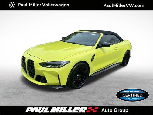 Sao Paulo Yellow 2022 BMW M4 Competition xDrive