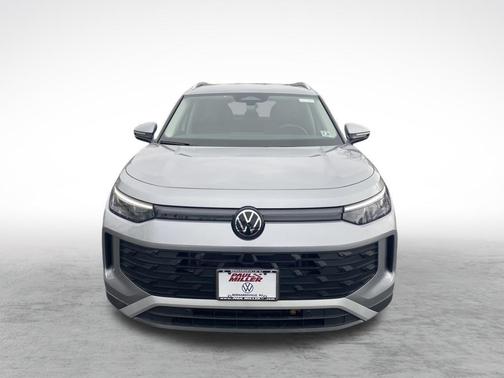 2025 Volkswagen Tiguan 2.0T SE 4MOTION