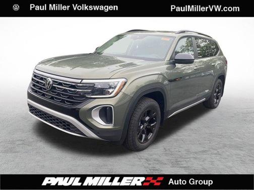 2025 Volkswagen Atlas 2.0T Peak Edition
