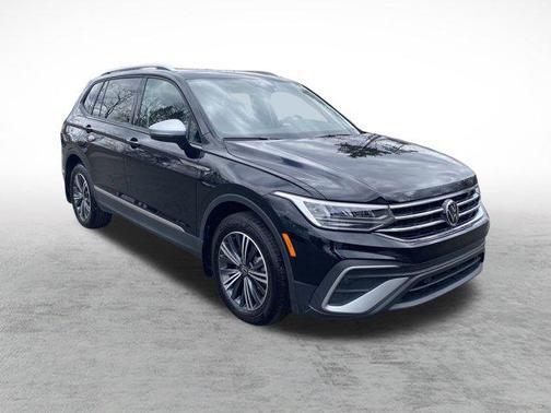 2024 Volkswagen Tiguan 2.0T Wolfsburg Edition