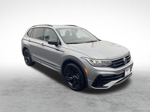 2023 Volkswagen Tiguan 2.0T SE R-Line Black 4MOTION