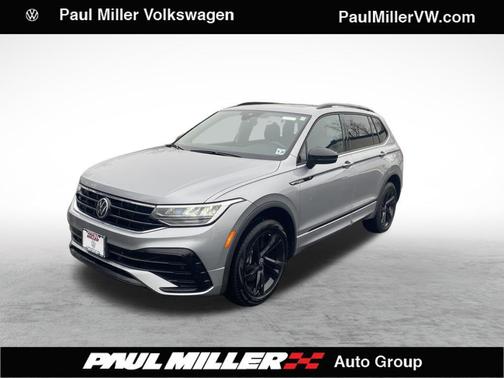 2023 Volkswagen Tiguan 2.0T SE R-Line Black 4MOTION