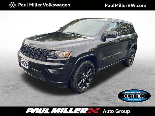 2017 Jeep Grand Cherokee Altitude