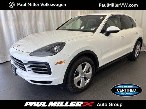 2022 Porsche Cayenne Platinum Edition