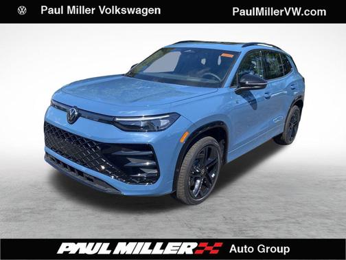2025 Volkswagen Tiguan 2.0T SE R-Line Black 4MOTION