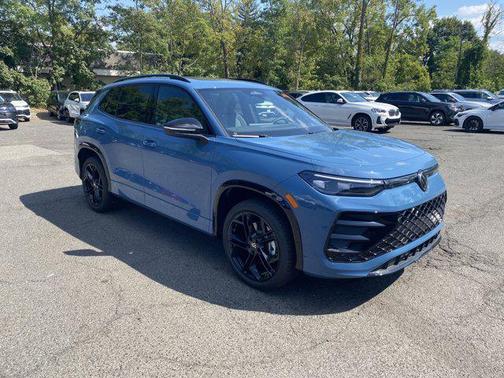 2025 Volkswagen Tiguan 2.0T SE R-Line Black 4MOTION