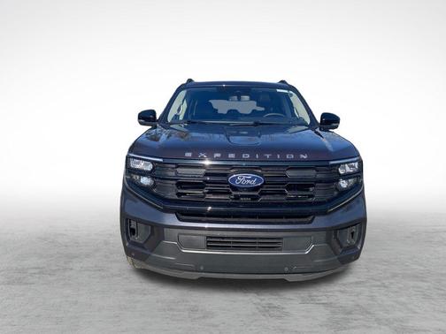 Dark Matter Gray Metallic 2025 Ford Expedition Max Active 4x4