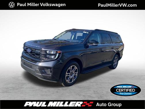 Dark Matter Gray Metallic 2025 Ford Expedition Max Active 4x4