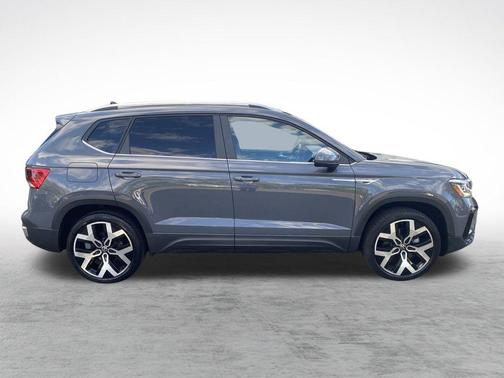 2022 Volkswagen Taos 1.5T SEL