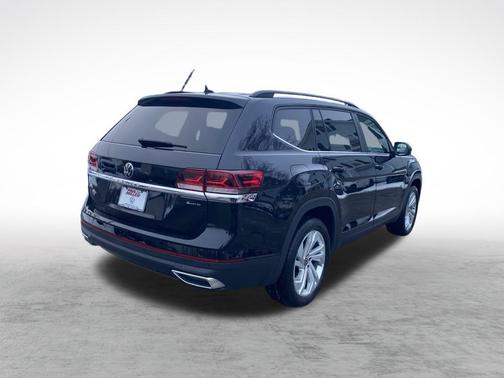 2023 Volkswagen Atlas 2.0T SE w/Technology 4MOTION