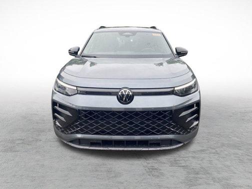 2025 Volkswagen Tiguan 2.0T SE R-Line Black 4MOTION