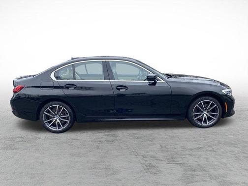2022 BMW 330 xDrive