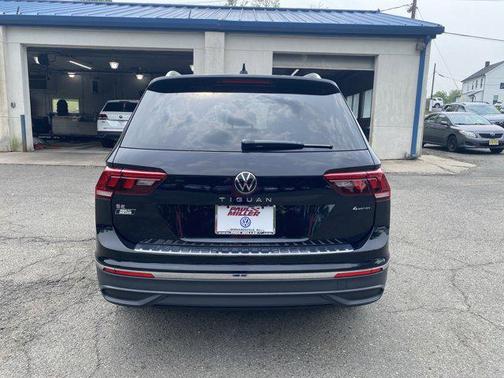 2022 Volkswagen Tiguan 2.0T SE 4MOTION