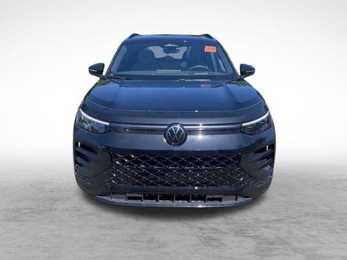 2025 Volkswagen Tiguan 2.0T SE R-Line Black 4MOTION