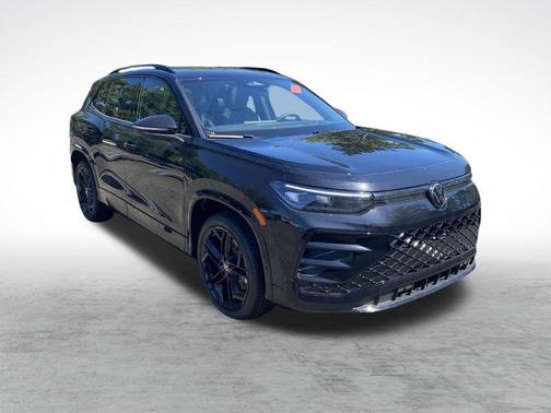 2025 Volkswagen Tiguan 2.0T SE R-Line Black 4MOTION