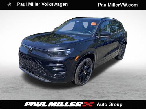 2025 Volkswagen Tiguan 2.0T SE R-Line Black 4MOTION