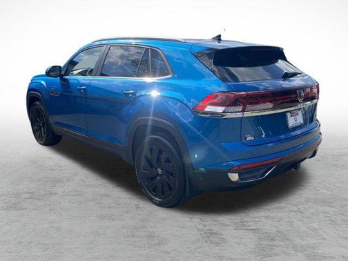 2024 Volkswagen Atlas Cross Sport 2.0T SE w/Technology 4MOTION