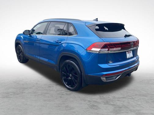 2024 Volkswagen Atlas Cross Sport 2.0T SE w/Technology 4MOTION