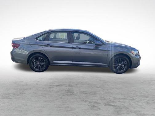 2022 Volkswagen Jetta 1.5T SE