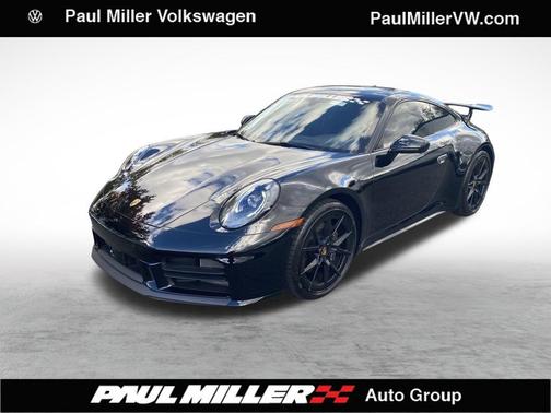 2025 Porsche 911 Carrera